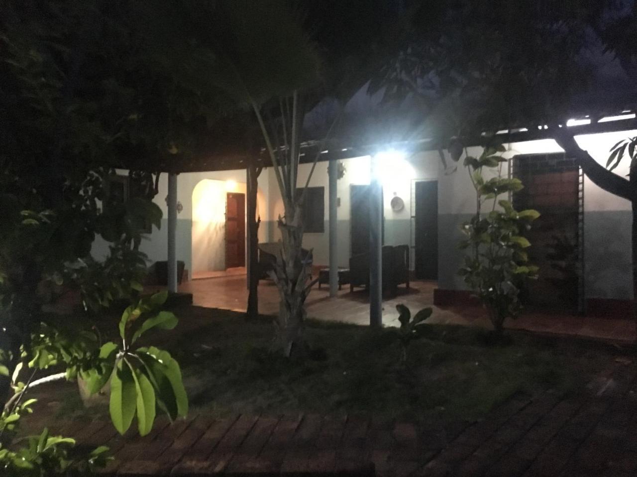 Pousada Casa Do Josef Canoa Quebrada Luaran gambar